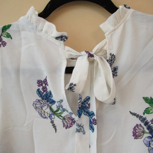 Crescent & Willough  Flower Blouse size - Picture 5 of 8